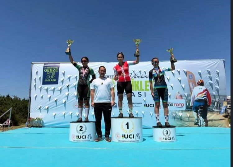 akhisarli pedallar kocaeli de 6 madalya ve 2 20000197 amp