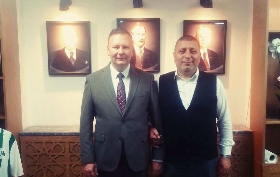 kartepe mhp ilce baskanligina neset er atandi 1782494437