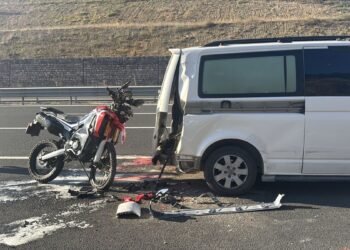 kuzey marmara otoyolu nda minibuse carpan 4 19996777 amp