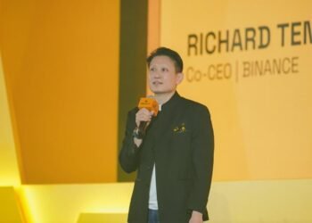 binance es ceosu mica sonrasi tabloyu ilk kez 2ee6b035e4 amp