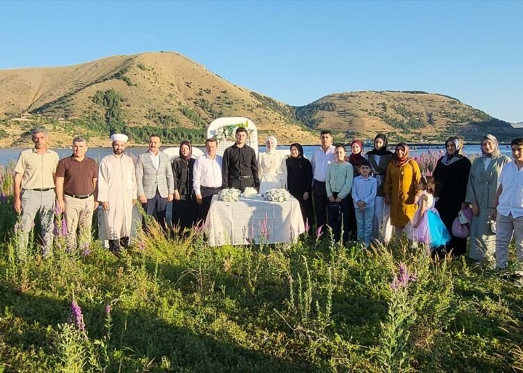 cat baraji ndaki yuzen adalar da ilk nikah ki 5 20043088 amp