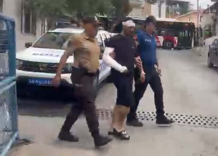 firari hukumlu yakalanacagini anlayinca 4 met 20035826 amp