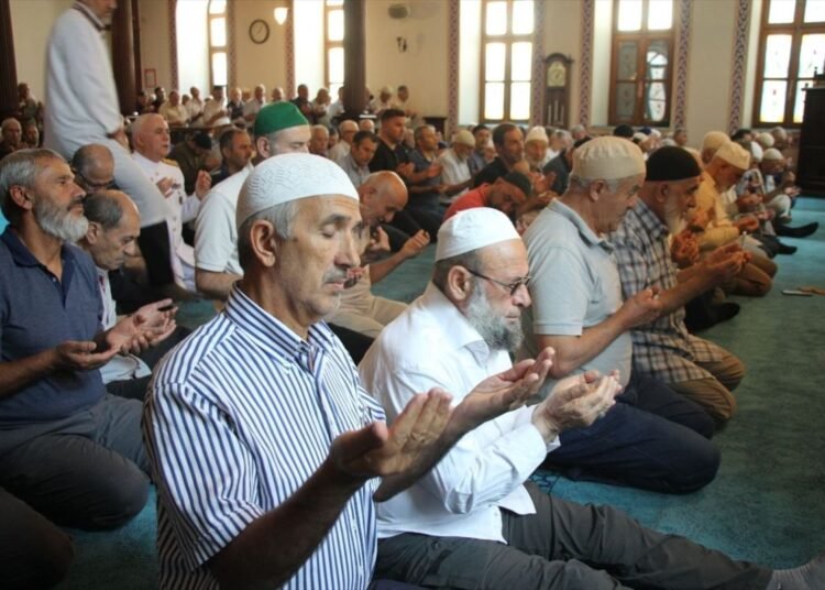 kocaeli de 15 temmuz sehitleri icin mevlit 2 20038594 amp