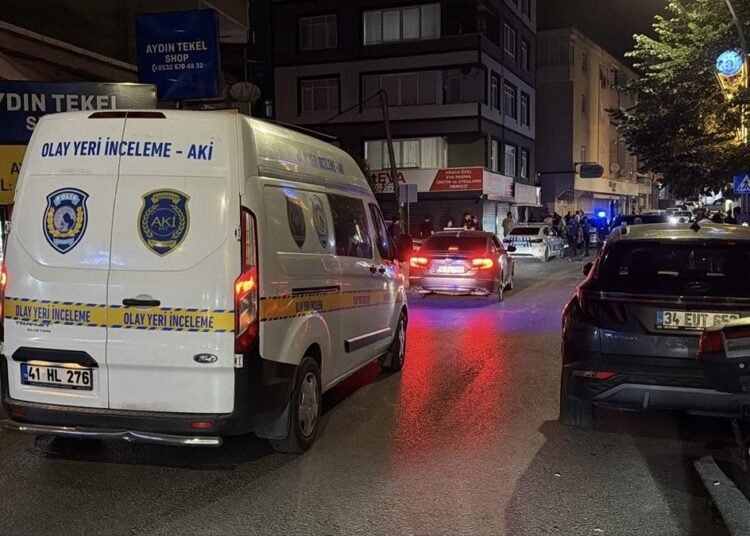 kocaeli deki silahli kavgada yaralanan 17 5 20011158 amp