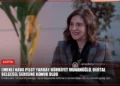 news card 8b079bd6566fbf58