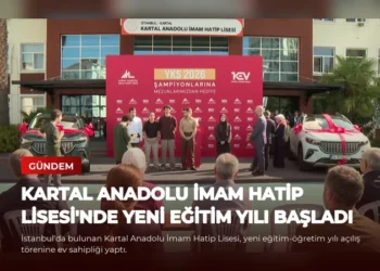 news card 5d2a4f319e4773fa